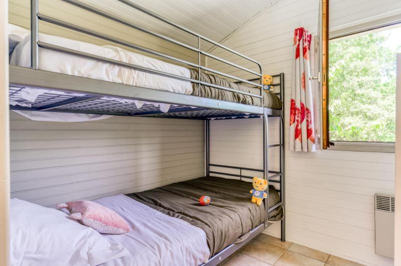 Camping La Serre Aigues-Vives  Exterior photo